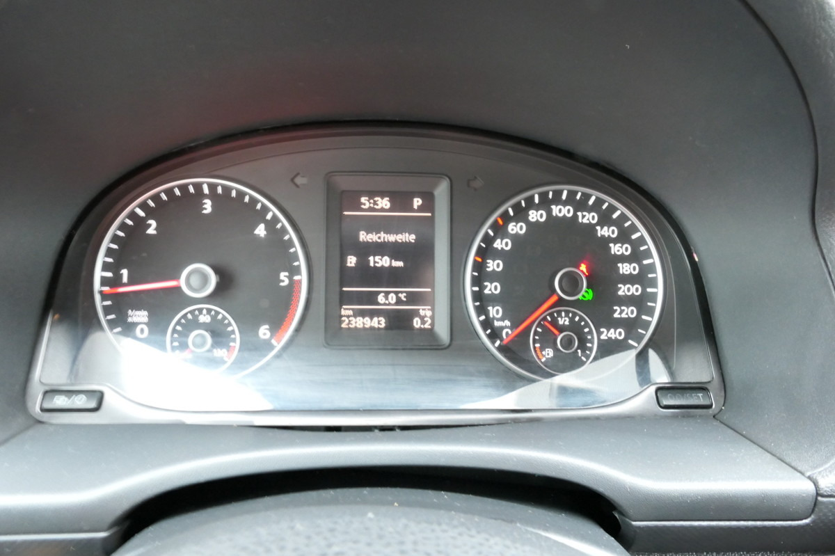 Mazs furgons VW Caddy 1,6 TDI Typ 2K Automatik Klima Sortimo Wer: foto 18