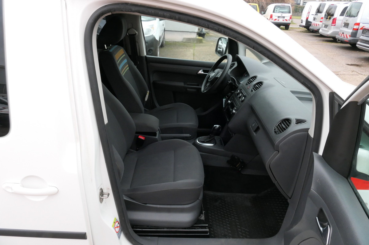 Mazs furgons VW Caddy 1,6 TDI Typ 2K Automatik Klima Sortimo Wer: foto 8
