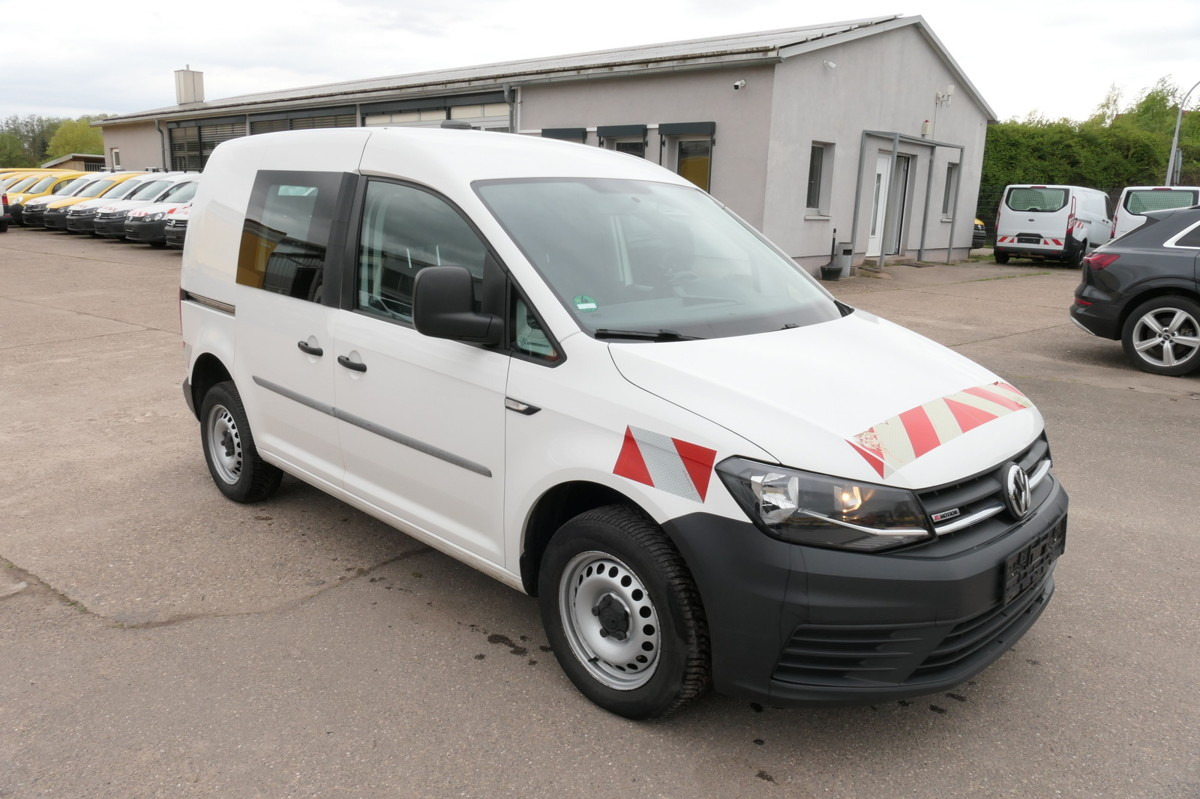 VW Caddy 2.0 TDI 4Motion Klima Werkstatteinbauten T - Mazs furgons: foto 3 VW Caddy 2.0 TDI 4Motion Klima Werkstatteinbauten T - Mazs furgons: foto 3