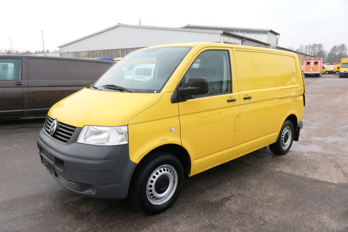 VW T5 Transporter 1.9 TDI PARKTRONIK 2xSCHIEBETÜR S - Mazs furgons: foto 2 VW T5 Transporter 1.9 TDI PARKTRONIK 2xSCHIEBETÜR S - Mazs furgons: foto 2