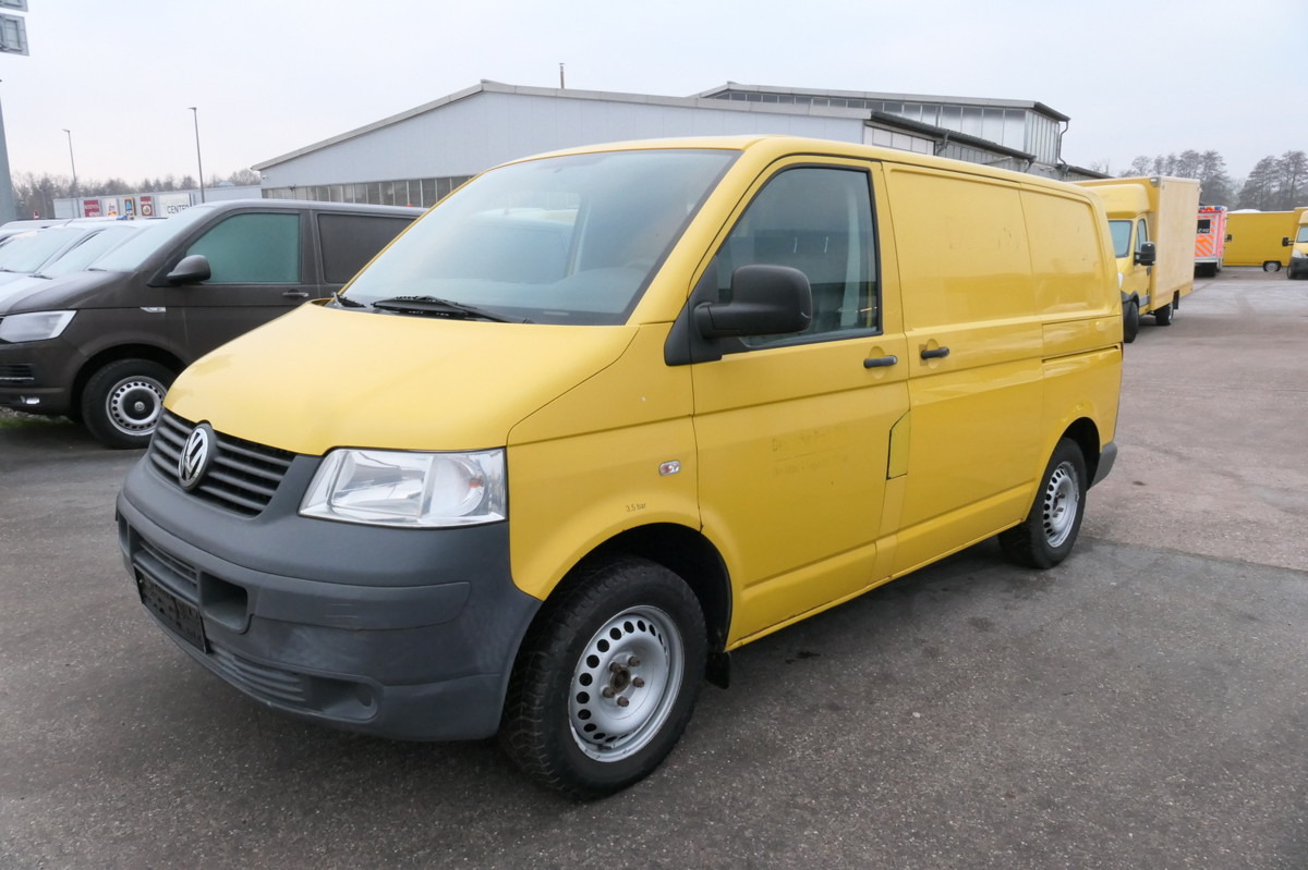 VW T5 Transporter 1.9 TDI PARKTRONIK 2xSCHIEBETÜR - Mazs furgons: foto 2 VW T5 Transporter 1.9 TDI PARKTRONIK 2xSCHIEBETÜR - Mazs furgons: foto 2