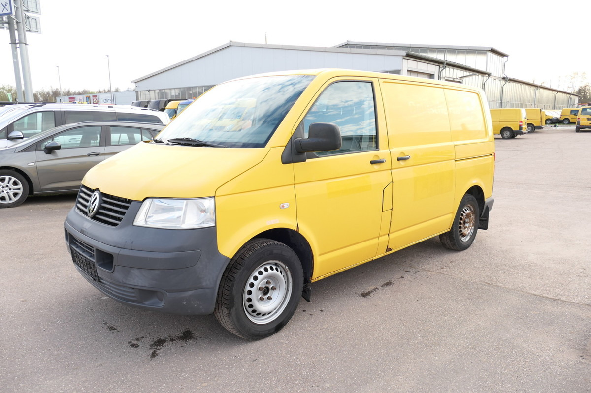 VW T5 Transporter 1.9 TDI PARKTRONIK 2xSCHIEBETÜR - Mazs furgons: foto 3 VW T5 Transporter 1.9 TDI PARKTRONIK 2xSCHIEBETÜR - Mazs furgons: foto 3