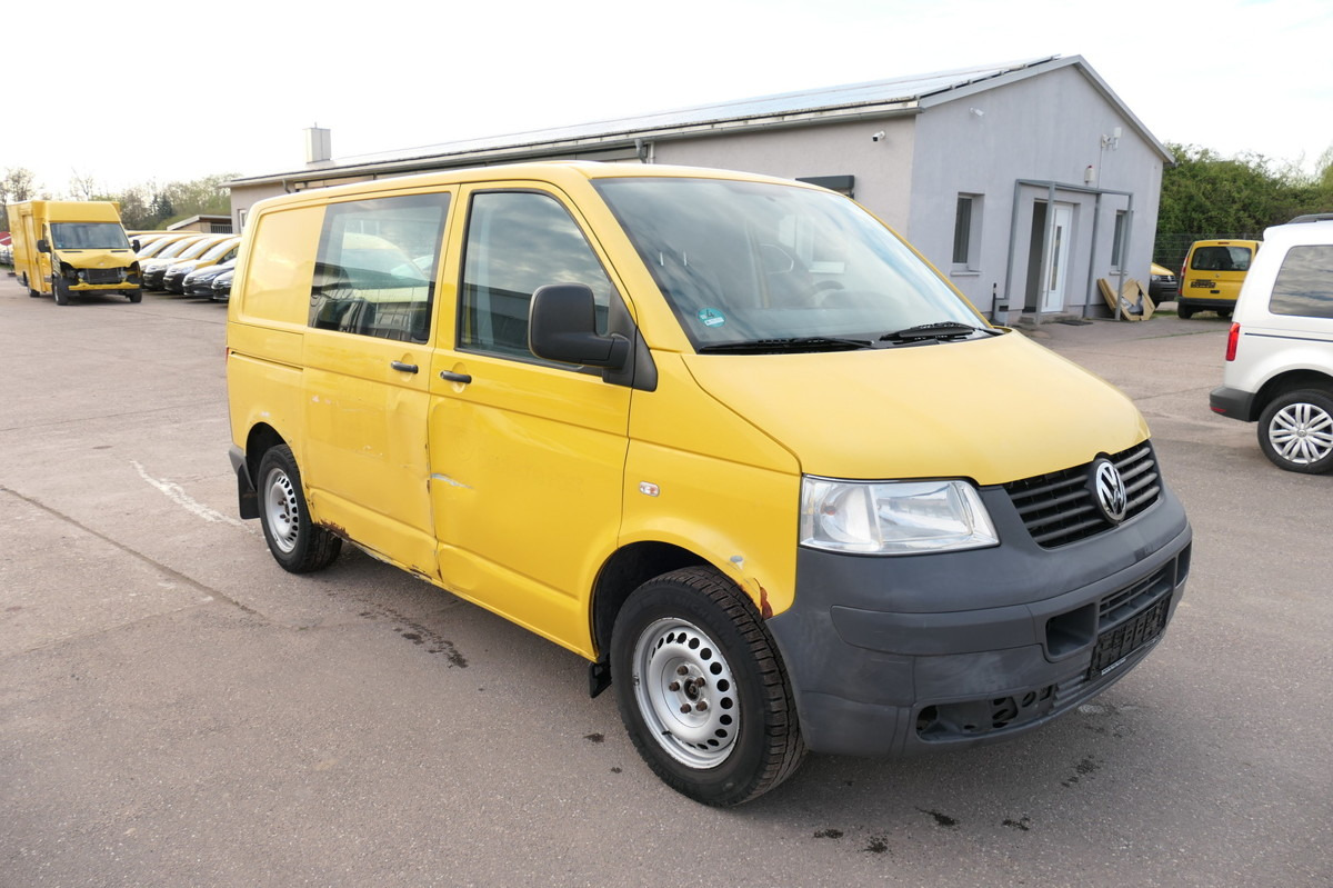 VW T5 Transporter 1.9 TDI PARKTRONIK 2xSCHIEBETÜR - Mazs furgons: foto 2 VW T5 Transporter 1.9 TDI PARKTRONIK 2xSCHIEBETÜR - Mazs furgons: foto 2