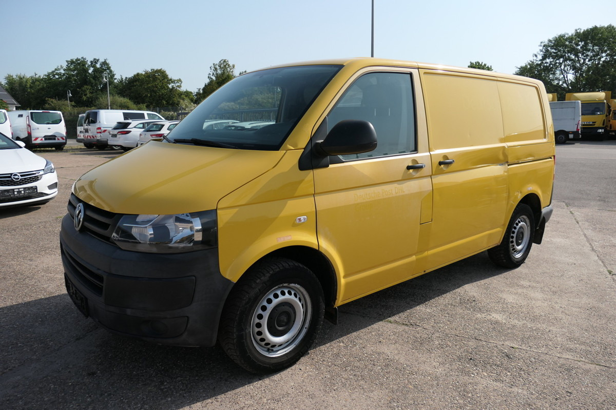 VW T5 Transporter 2.0 TDI 2-Sitzer CoC 2xSCHIEBETÜR - Mazs furgons: foto 2 VW T5 Transporter 2.0 TDI 2-Sitzer CoC 2xSCHIEBETÜR - Mazs furgons: foto 2