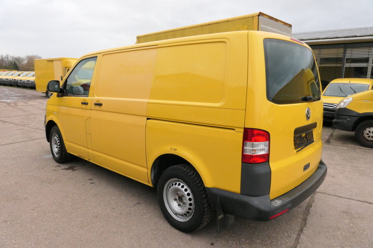 VW T5 Transporter 2.0 TDI 2-Sitzer PARKTRONIK EUR5 - Mazs furgons: foto 5 VW T5 Transporter 2.0 TDI 2-Sitzer PARKTRONIK EUR5 - Mazs furgons: foto 5
