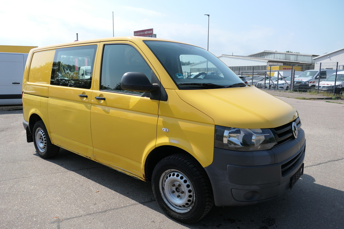 VW T5 Transporter 2.0 TDI 2xSCHIEBETÜR PARKTRONIK E - Mazs furgons: foto 2 VW T5 Transporter 2.0 TDI 2xSCHIEBETÜR PARKTRONIK E - Mazs furgons: foto 2
