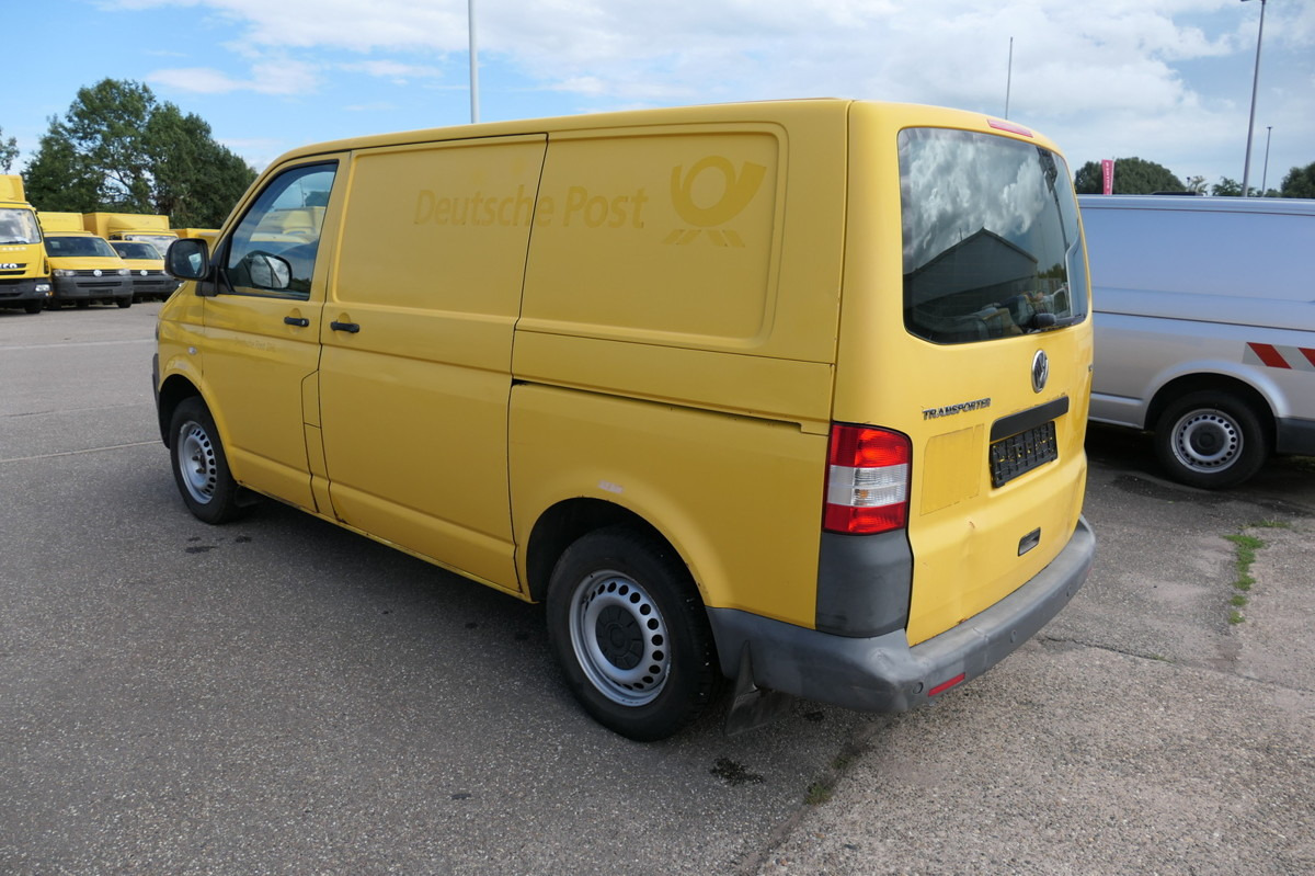 VW T5 Transporter 2.0 TDI EURO-5 2xSCHIEBETÜR PARKT - Mazs furgons: foto 4 VW T5 Transporter 2.0 TDI EURO-5 2xSCHIEBETÜR PARKT - Mazs furgons: foto 4