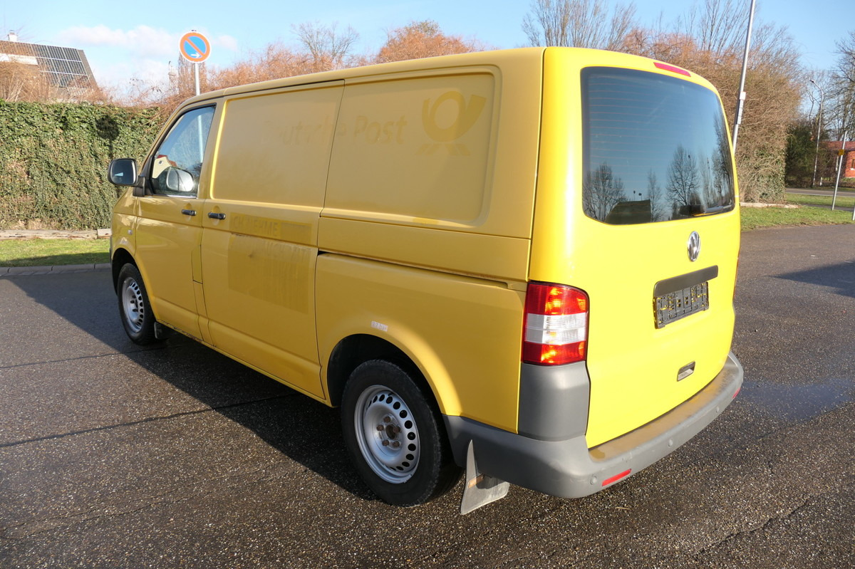 VW T5 Transporter 2.0 TDI EURO-5 2xSCHIEBETÜR PARKT - Mazs furgons: foto 5 VW T5 Transporter 2.0 TDI EURO-5 2xSCHIEBETÜR PARKT - Mazs furgons: foto 5