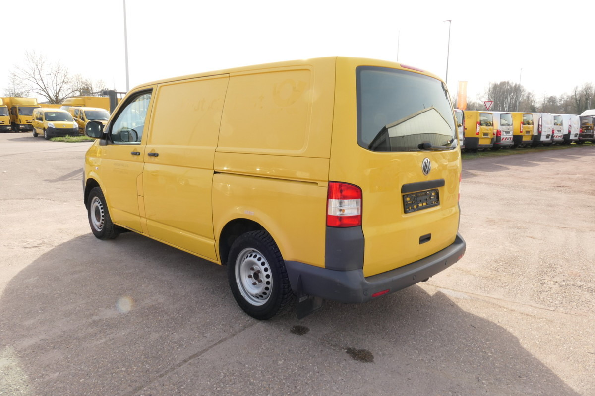 VW T5 Transporter 2.0 TDI EURO-5 2xSCHIEBETÜR PARKT - Mazs furgons: foto 3 VW T5 Transporter 2.0 TDI EURO-5 2xSCHIEBETÜR PARKT - Mazs furgons: foto 3