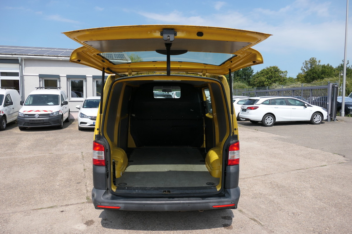 VW T5 Transporter 2.0 TDI EURO-5 CoC 2xSCHIEBETÜR P - Mazs furgons: foto 5 VW T5 Transporter 2.0 TDI EURO-5 CoC 2xSCHIEBETÜR P - Mazs furgons: foto 5