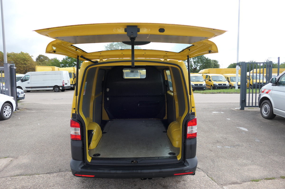 VW T5 Transporter 2.0 TDI EURO-5 CoC 2xSCHIEBETÜR P - Mazs furgons: foto 5 VW T5 Transporter 2.0 TDI EURO-5 CoC 2xSCHIEBETÜR P - Mazs furgons: foto 5