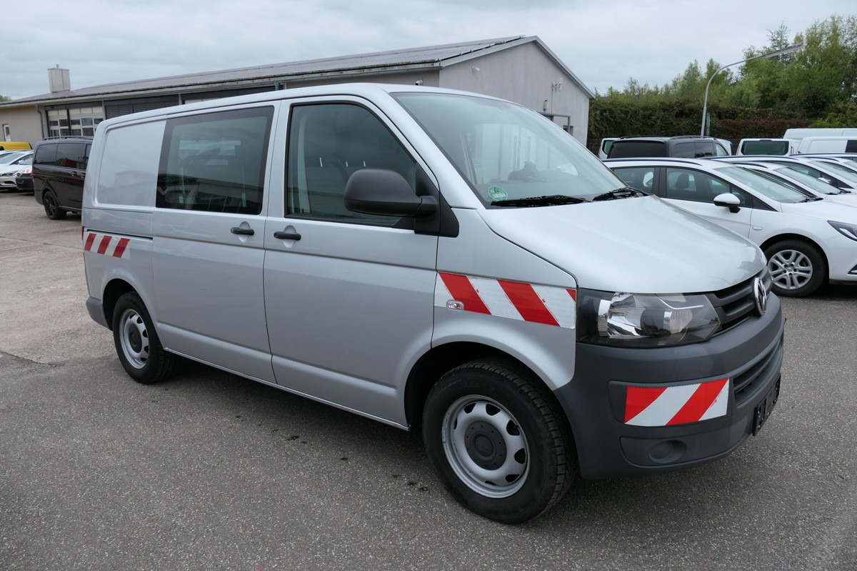 VW T5 Transporter 2.0 TDI KLIMA AHK Werkstatteinbau - Mazs furgons: foto 2 VW T5 Transporter 2.0 TDI KLIMA AHK Werkstatteinbau - Mazs furgons: foto 2