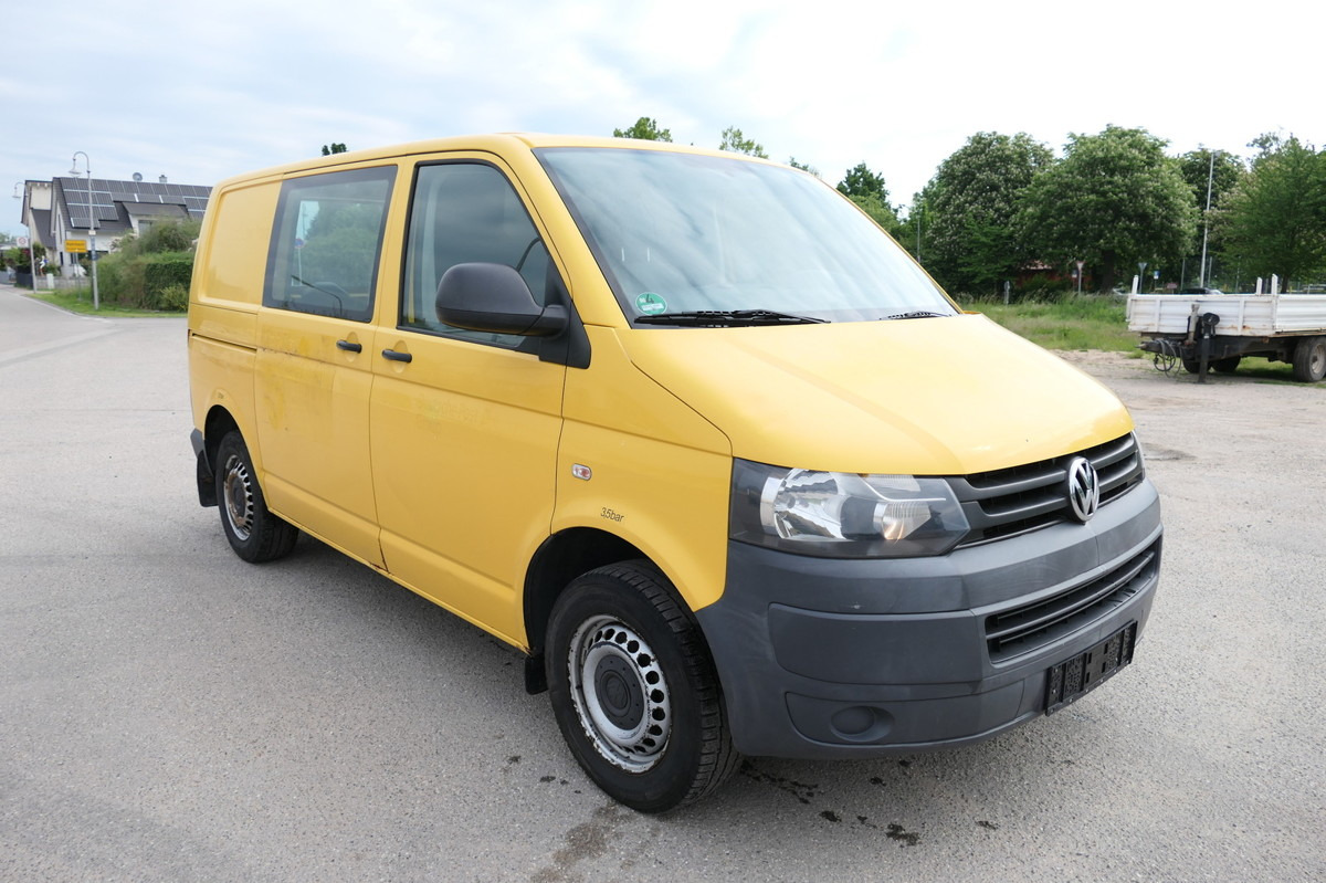 VW T5 Transporter 2.0 TDI PARKTRONIK EURO-5 2xSCHIE - Mazs furgons: foto 3 VW T5 Transporter 2.0 TDI PARKTRONIK EURO-5 2xSCHIE - Mazs furgons: foto 3