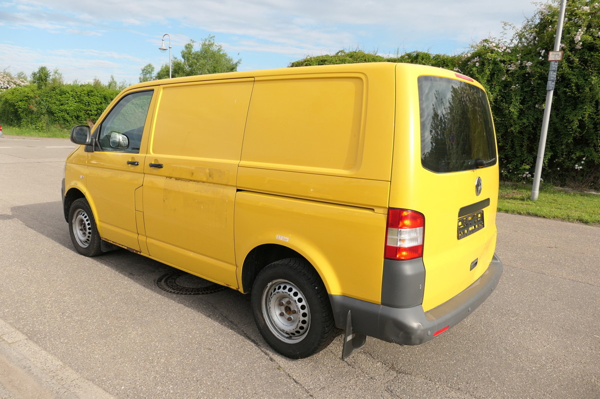 VW T5 Transporter 2.0 TDI PARKTRONIK EURO-5 2xSCHIE - Mazs furgons: foto 5 VW T5 Transporter 2.0 TDI PARKTRONIK EURO-5 2xSCHIE - Mazs furgons: foto 5