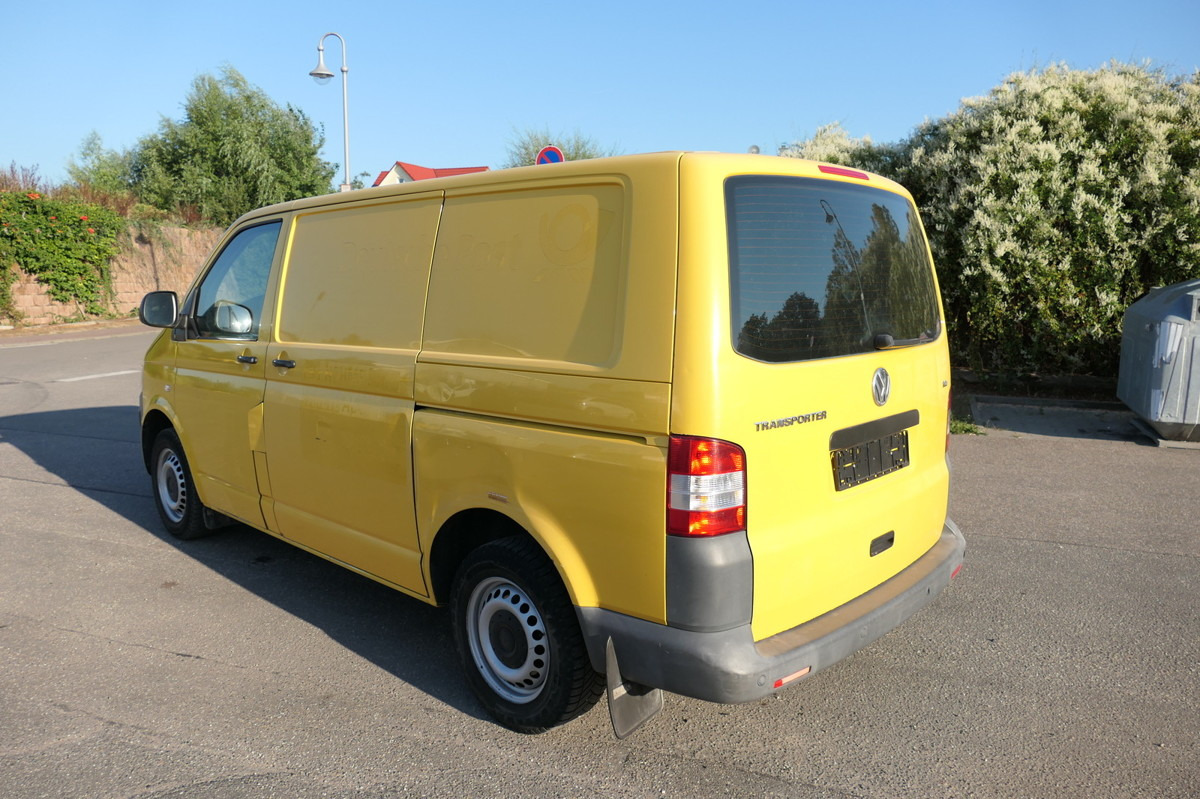 VW T5 Transporter 2.0 TDI PARKTRONIK EURO-5 2xSCHIE - Mazs furgons: foto 5 VW T5 Transporter 2.0 TDI PARKTRONIK EURO-5 2xSCHIE - Mazs furgons: foto 5