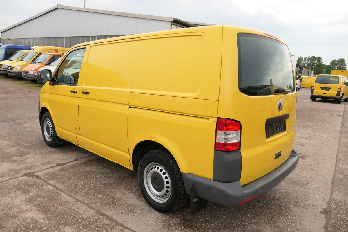 VW T5 Transporter 2.0 TDI PARKTRONIK EURO-5 2xSCHIE - Mazs furgons: foto 3 VW T5 Transporter 2.0 TDI PARKTRONIK EURO-5 2xSCHIE - Mazs furgons: foto 3