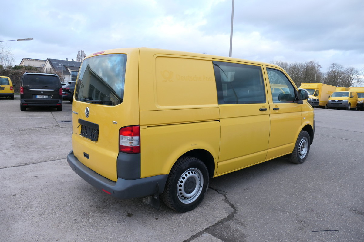 VW T5 Transporter 2.0 TDI PARKTRONIK EURO-5 2xSCHIE - Mazs furgons: foto 4 VW T5 Transporter 2.0 TDI PARKTRONIK EURO-5 2xSCHIE - Mazs furgons: foto 4