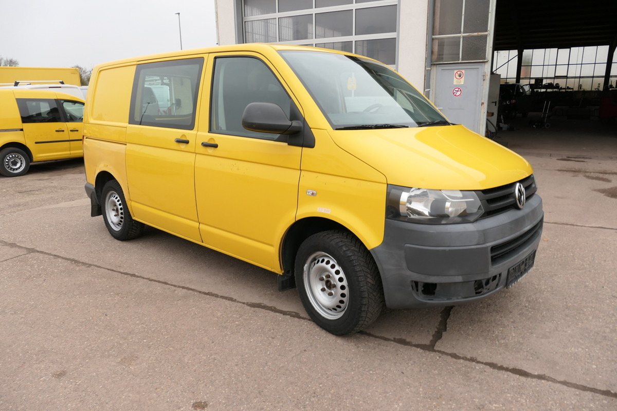 VW T5 Transporter 2.0 TDI PARKTRONIK EURO5 2xSCHIEB - Mazs furgons: foto 3 VW T5 Transporter 2.0 TDI PARKTRONIK EURO5 2xSCHIEB - Mazs furgons: foto 3