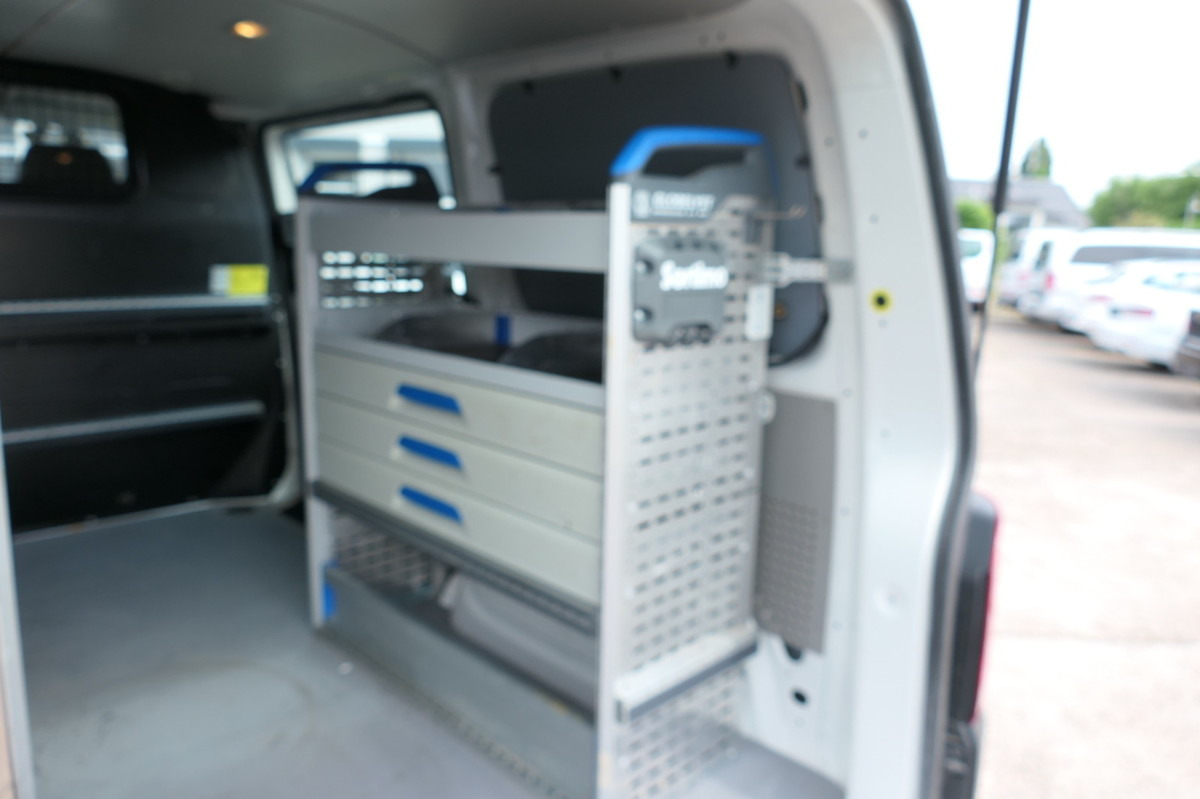 Mazs furgons VW T6 2.0 TDI 4Motion 3 Sitzer KLIMA AHK Werkstatte: foto 10