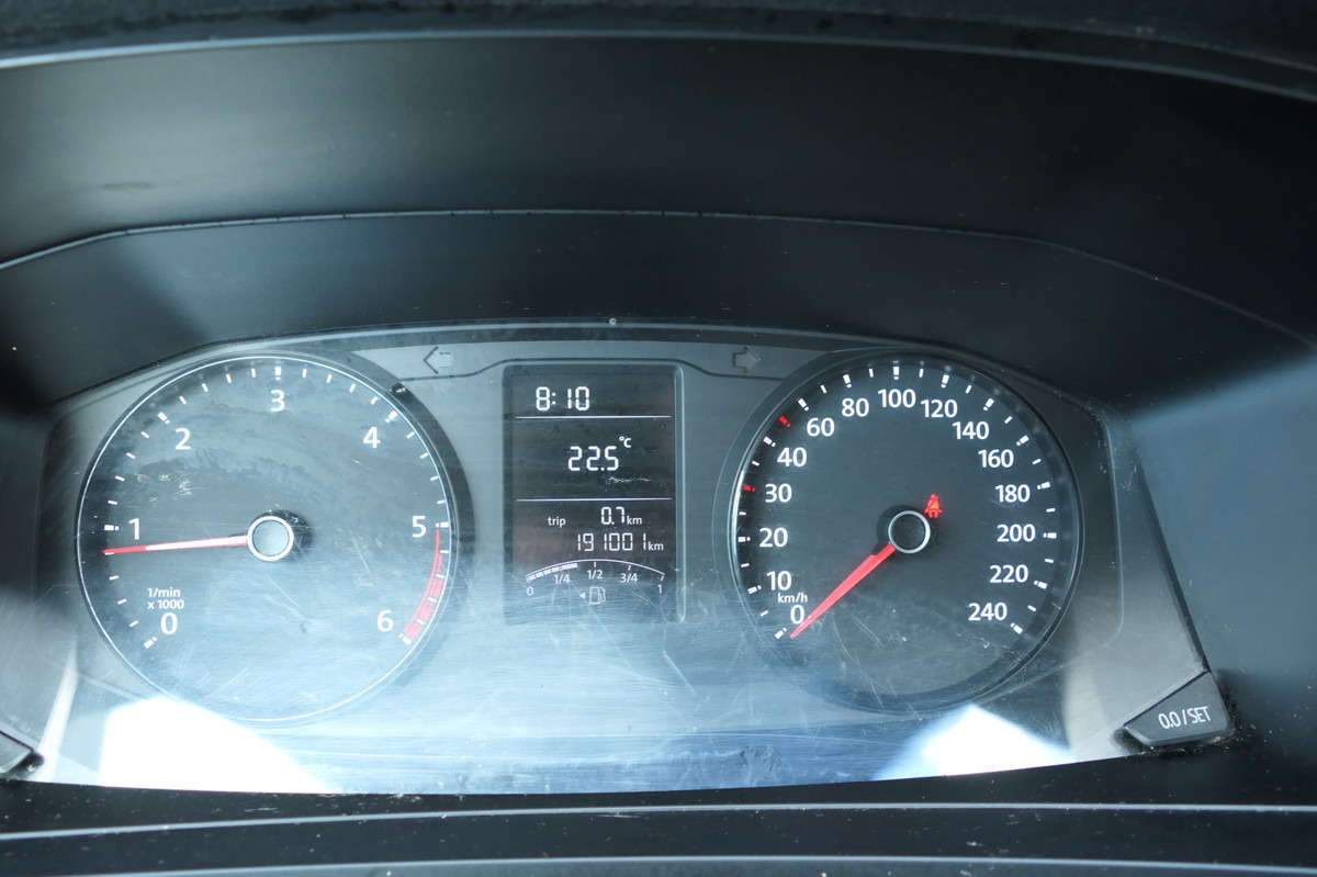 Mazs furgons VW T6 Transporter 2.0 TDI 4Motion 3Sitzer KLIMA AHK: foto 14 Mazs furgons VW T6 Transporter 2.0 TDI 4Motion 3Sitzer KLIMA AHK: foto 14