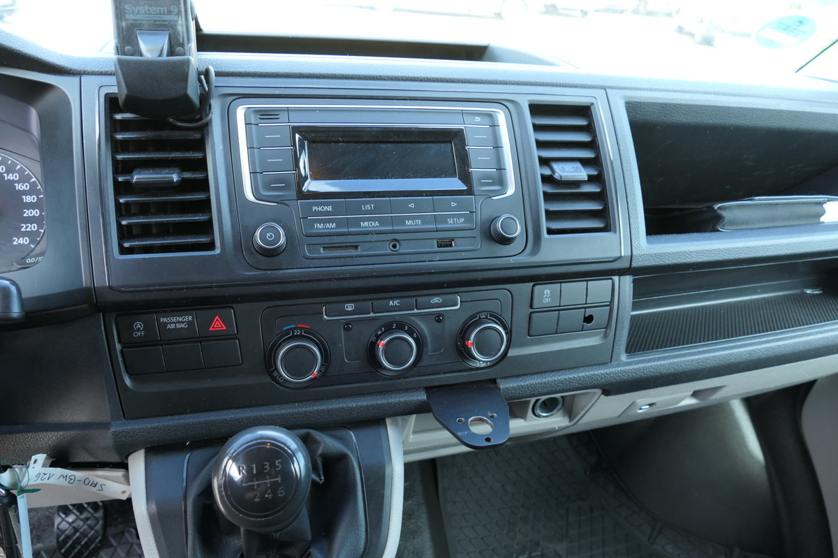 Mazs furgons VW T6 Transporter 2.0 TDI 4Motion 3Sitzer KLIMA AHK: foto 12 Mazs furgons VW T6 Transporter 2.0 TDI 4Motion 3Sitzer KLIMA AHK: foto 12