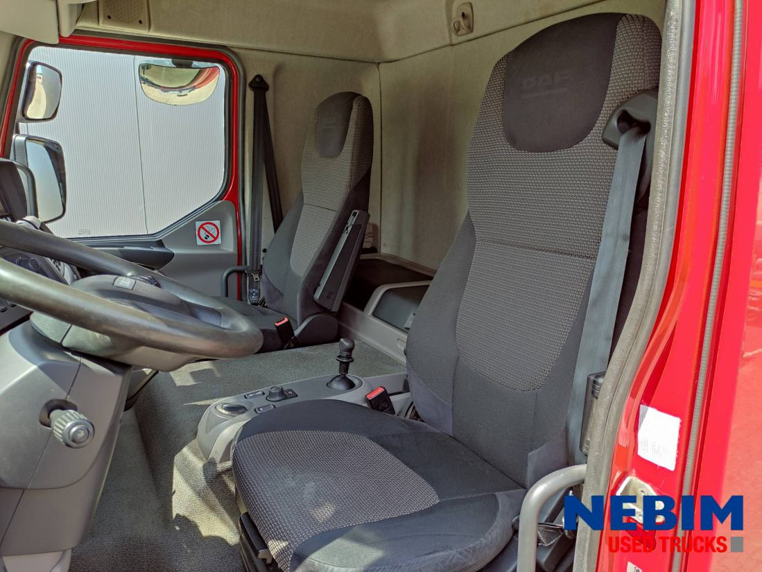 DAF LF 230 4x2 19.000Kg - 2200Kg Taillift - Kravas automašīna ar slēgto virsbūvi: foto 3 DAF LF 230 4x2 19.000Kg - 2200Kg Taillift - Kravas automašīna ar slēgto virsbūvi: foto 3