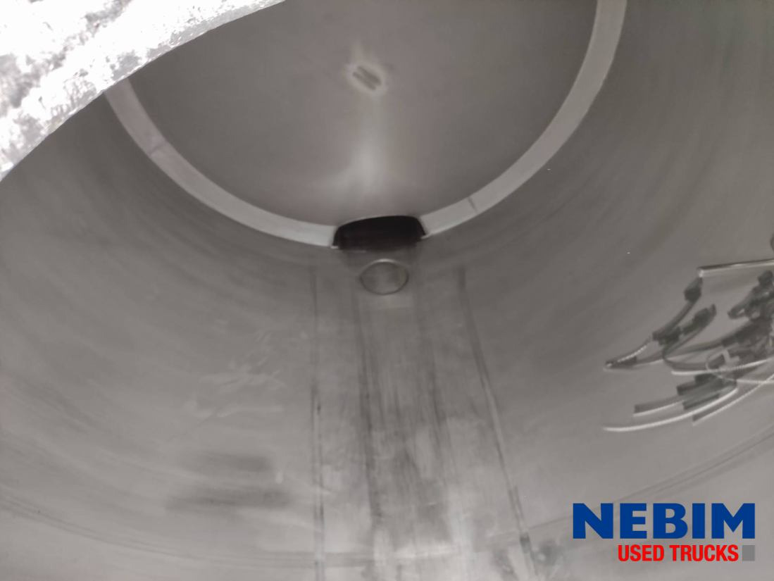 Dijkstra Drvoc16-24/11-24 - 1 comp. 31.100 Ltr. - Puspiekabe cisterna: foto 4 Dijkstra Drvoc16-24/11-24 - 1 comp. 31.100 Ltr. - Puspiekabe cisterna: foto 4