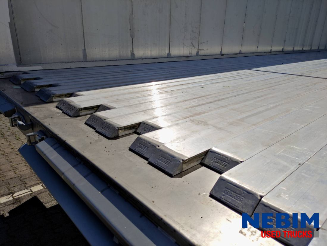 Kraker CF-Z 200ZL 92m3 - 10mm floor - NEW - Nieuw - NEU - Puspiekabe kustīgās grīdas: foto 4 Kraker CF-Z 200ZL 92m3 - 10mm floor - NEW - Nieuw - NEU - Puspiekabe kustīgās grīdas: foto 4