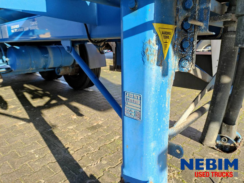 Puspiekabe cisterna LAG O-3-39 T Tank trailer - 32.000ltr: foto 14 Puspiekabe cisterna LAG O-3-39 T Tank trailer - 32.000ltr: foto 14