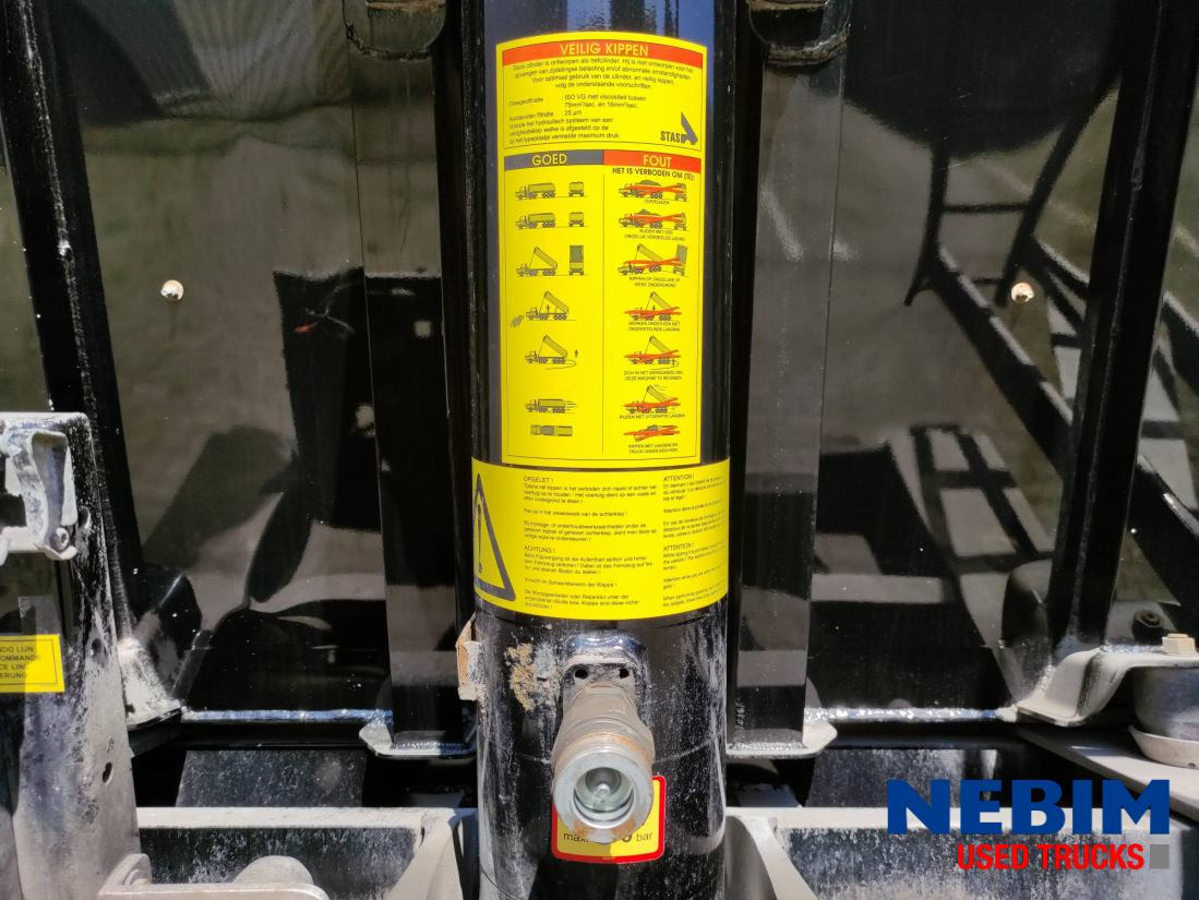 Puspiekabe pašizgāzējs Stas S300CX 48m3 - Full ALU - Teflon Floor Plate - Wate R ClEaner: foto 12 Puspiekabe pašizgāzējs Stas S300CX 48m3 - Full ALU - Teflon Floor Plate - Wate R ClEaner: foto 12