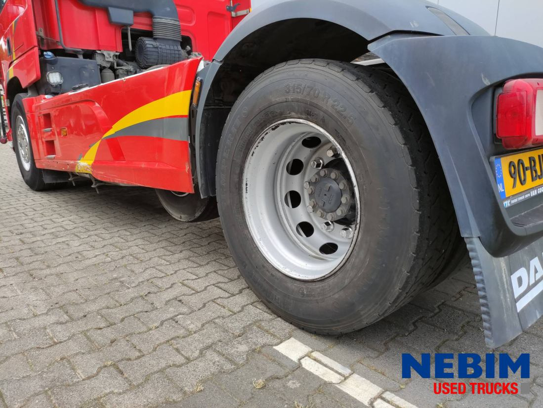 Vilcējs DAF CF 440 6x2 midlift - Space cab: foto 24
