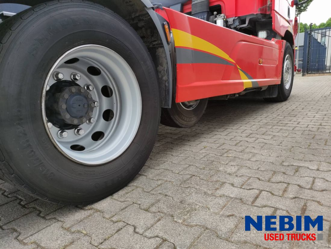 Vilcējs DAF CF 440 6x2 midlift - Space cab: foto 25
