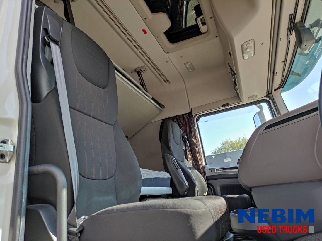 Vilcējs DAF XF 450 6x2 FTG - 493.069Km - ADR/VLG-AT: foto 7