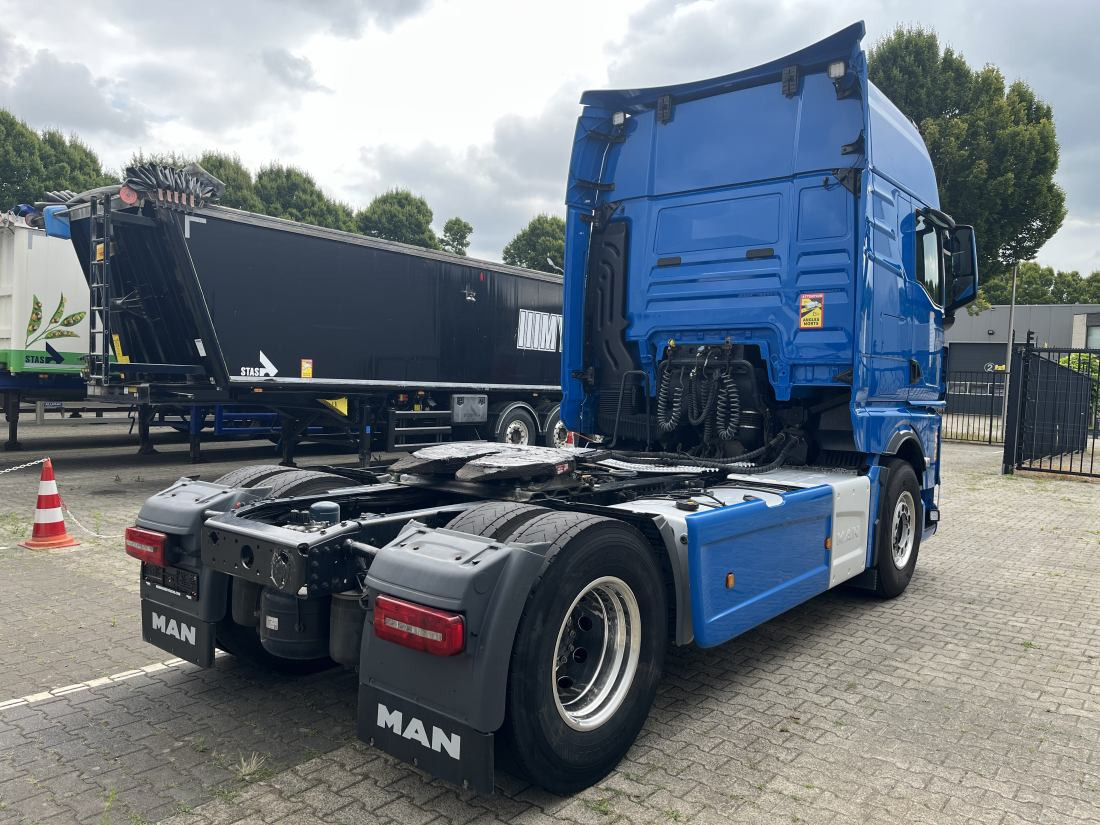 MAN TGX 18.510 4x2 - Intarder Full airsuspension - Vilcējs: foto 2 MAN TGX 18.510 4x2 - Intarder Full airsuspension - Vilcējs: foto 2