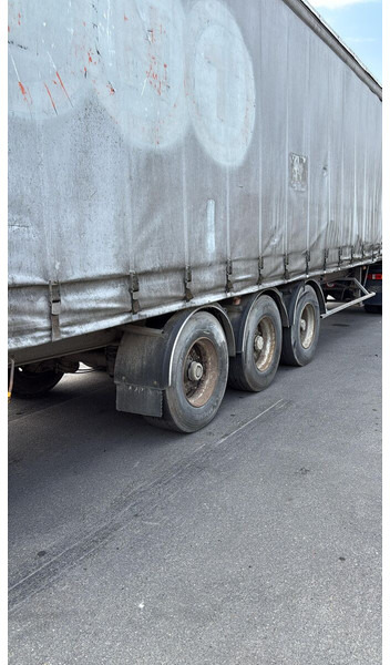 Fruehauf - Tenta puspiekabe: foto 3 Fruehauf - Tenta puspiekabe: foto 3