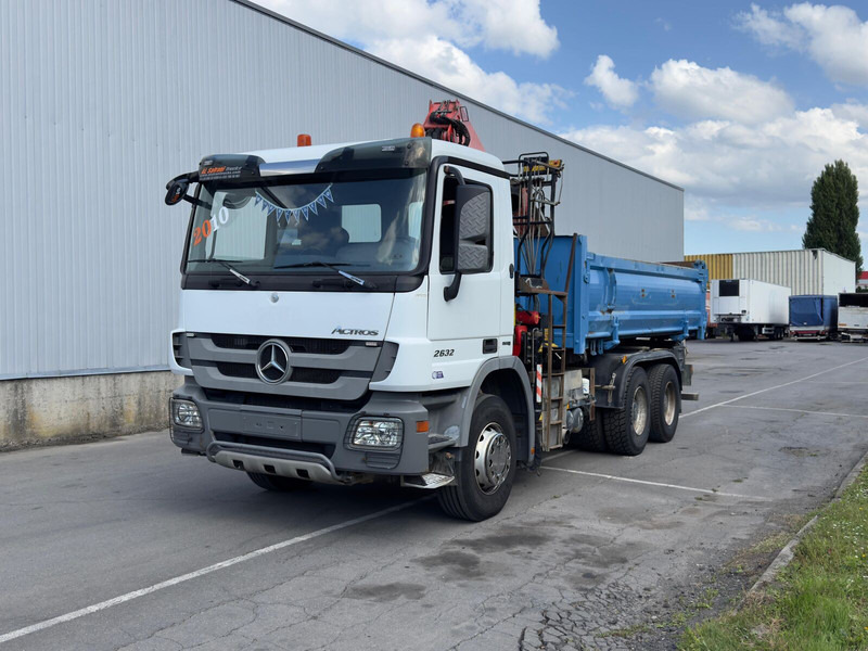 Kravas automašīna pašizgāzējs, Kravas auto ar manipulatoru Mercedes-Benz ACTROS 2632: foto 7