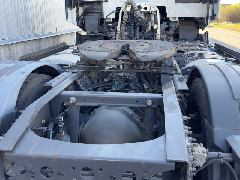 Vilcējs Renault T460: foto 7