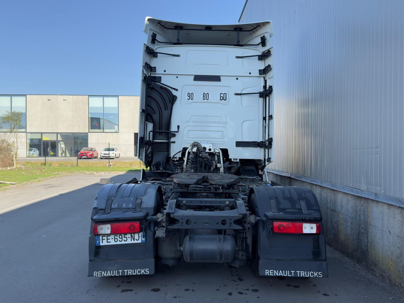 Vilcējs Renault T460: foto 13