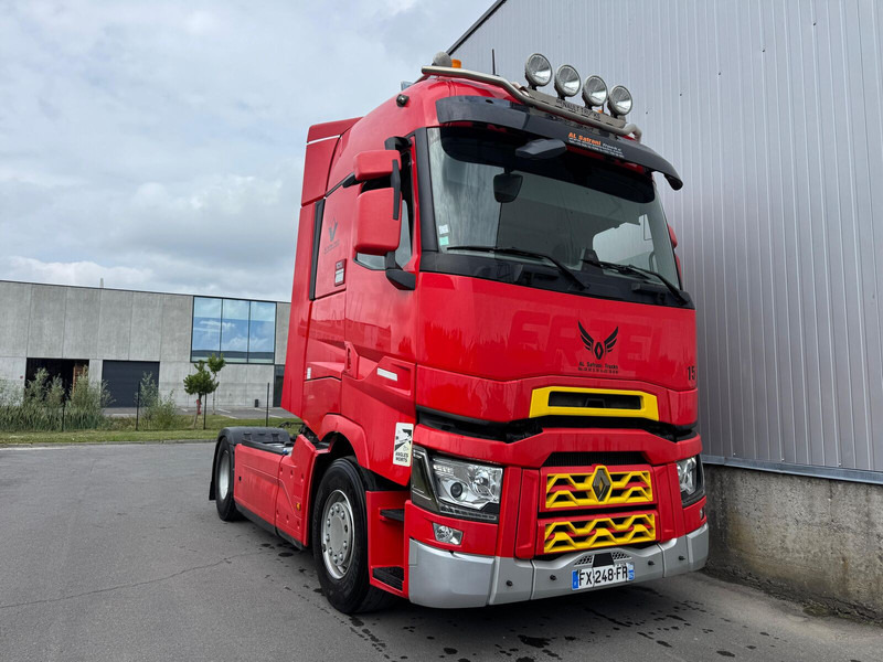 Renault T520 - Vilcējs: foto 3 Renault T520 - Vilcējs: foto 3