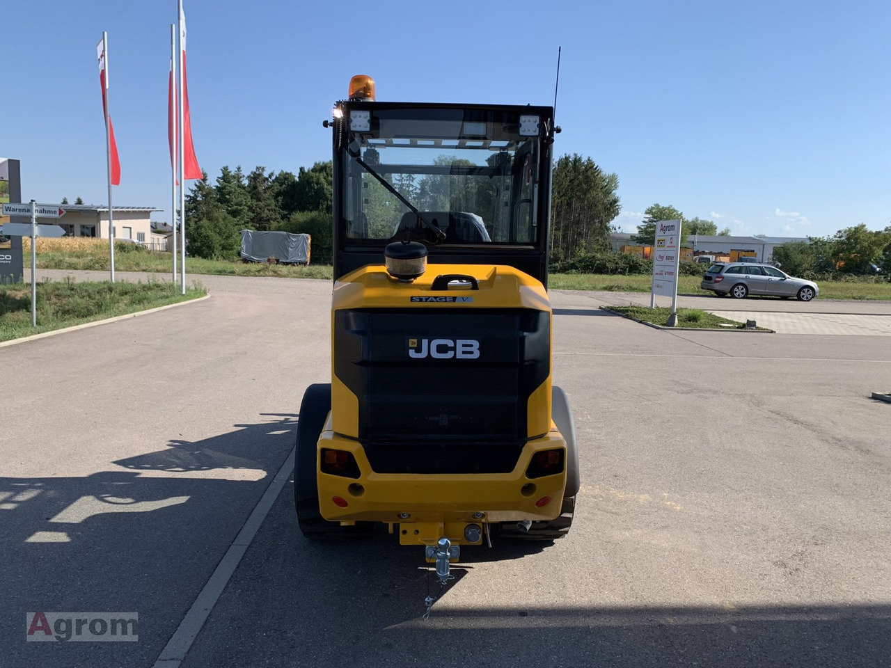 JCB 403 Plus - Mini iekrāvējs: foto 4 JCB 403 Plus - Mini iekrāvējs: foto 4