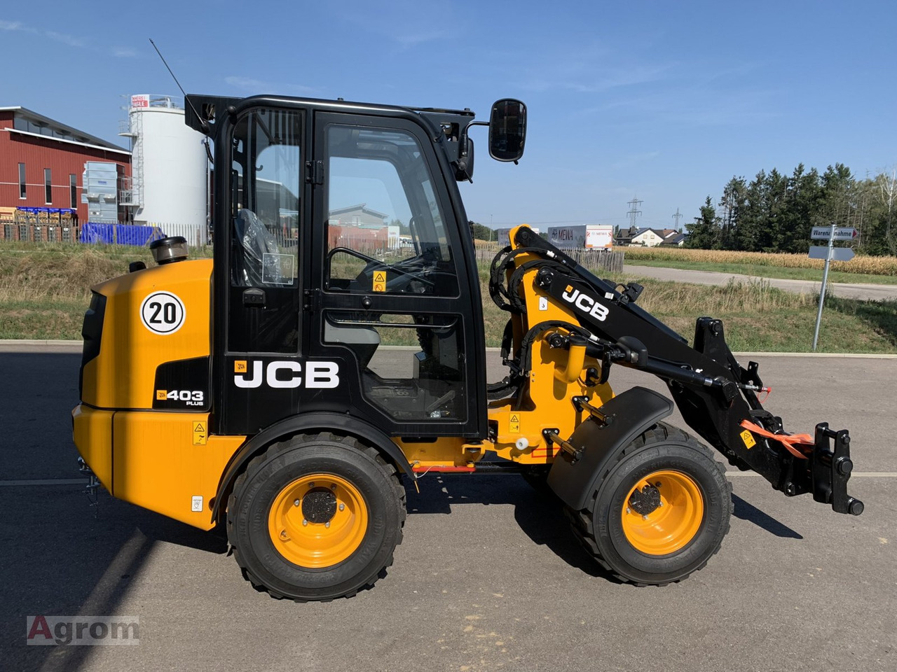 Jaunā Mini iekrāvējs JCB 403 Plus: foto 7
