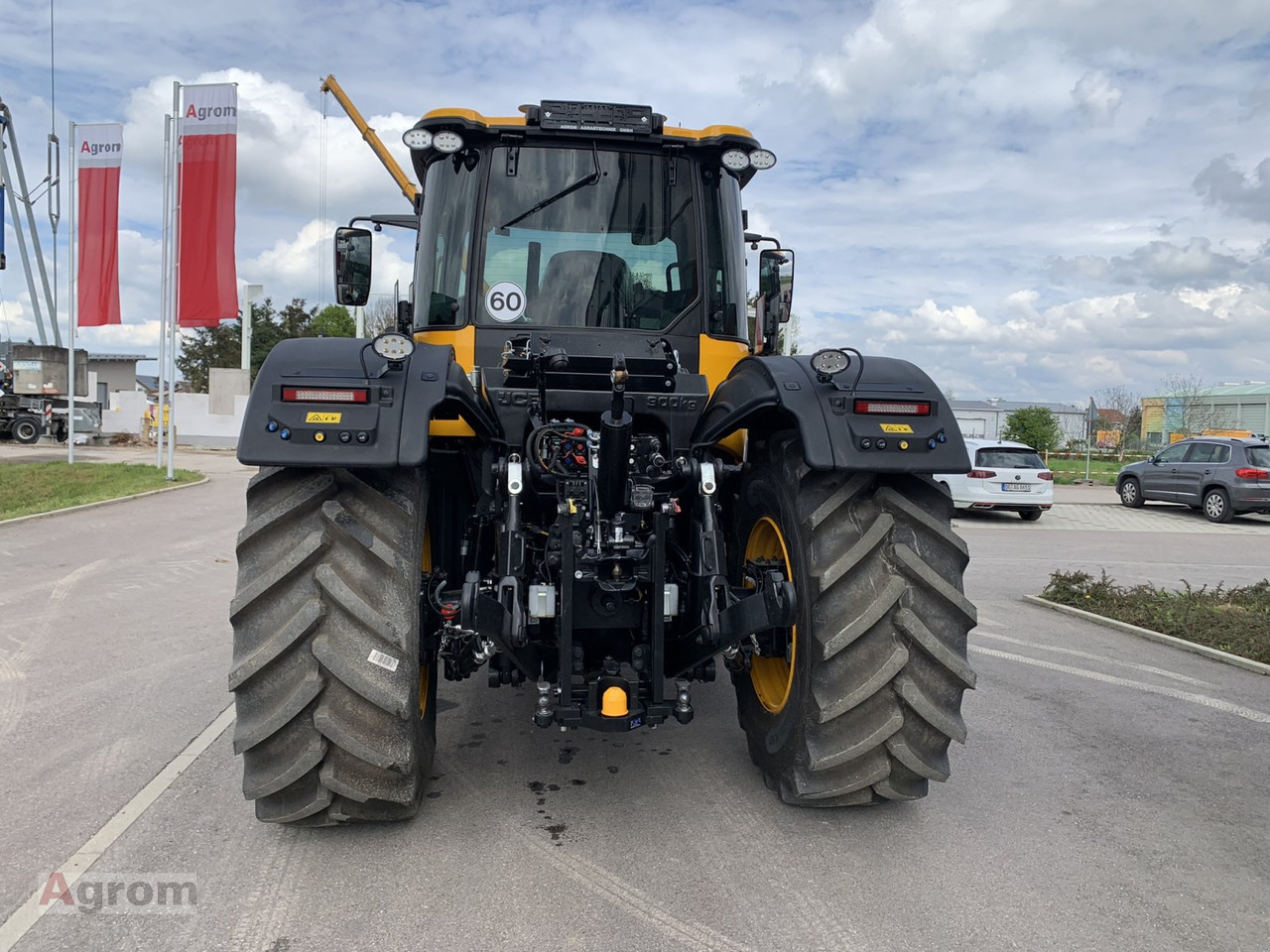 JCB Fastrac 4220 iCON - Traktors: foto 4 JCB Fastrac 4220 iCON - Traktors: foto 4
