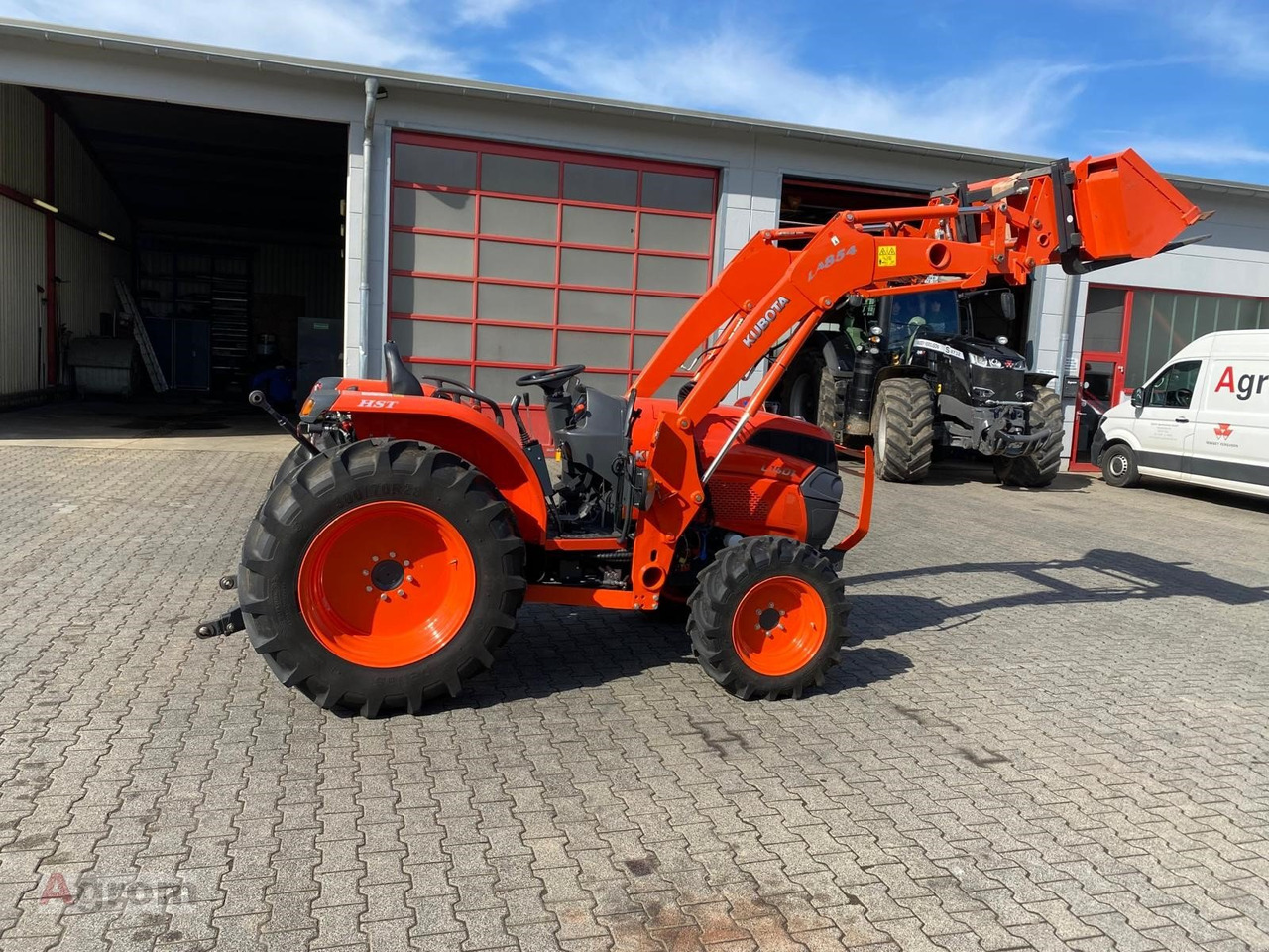 Kubota L 1501 - Traktors: foto 3 Kubota L 1501 - Traktors: foto 3