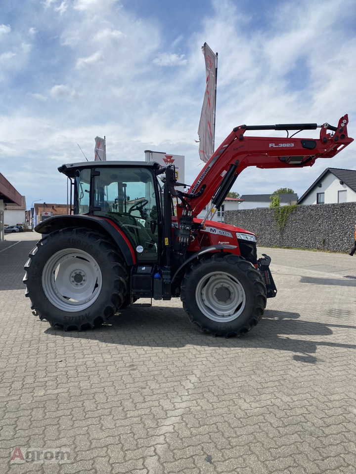 Traktors Massey Ferguson 5711 M DYNA-4: foto 14