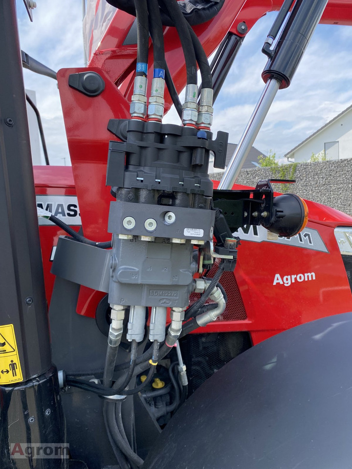 Traktors Massey Ferguson 5711 M DYNA-4: foto 15