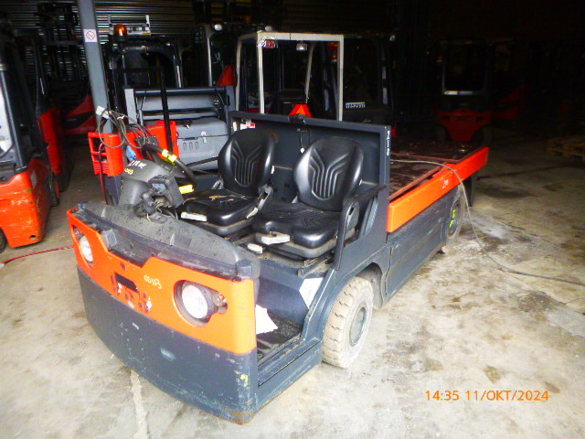 LINDE W20 2022 BATTERY!!! - Noliktavas vilcējs: foto 1 LINDE W20 2022 BATTERY!!! - Noliktavas vilcējs: foto 1