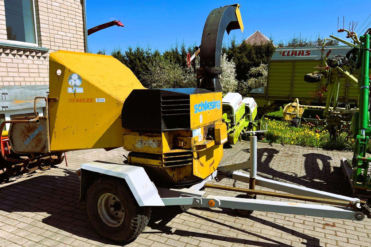 -Kita- Schliesing 440 ZX - Šķeldotājs: foto 2 -Kita- Schliesing 440 ZX - Šķeldotājs: foto 2