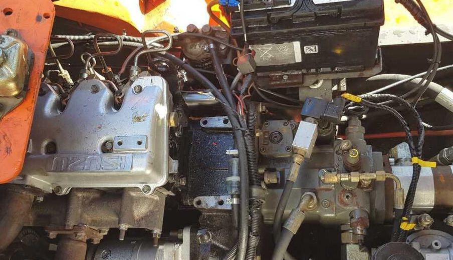 Ausa CH 200 X4 (MOTORE RETTIFICATO) - Bezceļu autokrāvējs: foto 3 Ausa CH 200 X4 (MOTORE RETTIFICATO) - Bezceļu autokrāvējs: foto 3