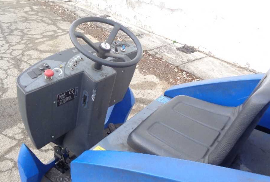 DULEVO H 1020 R - Grīdas mazgāšanas iekārta: foto 3 DULEVO H 1020 R - Grīdas mazgāšanas iekārta: foto 3