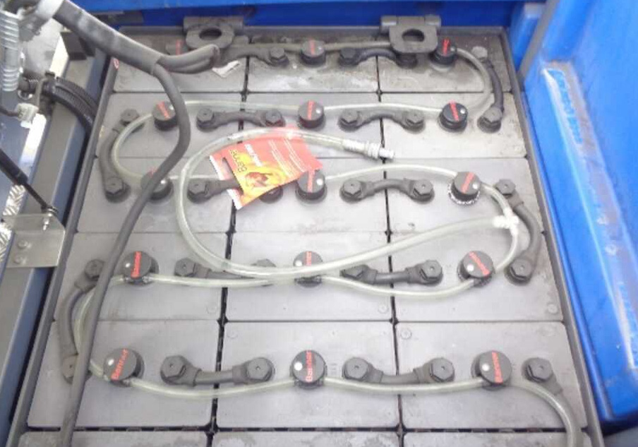 DULEVO H 1020 R - Grīdas mazgāšanas iekārta: foto 2 DULEVO H 1020 R - Grīdas mazgāšanas iekārta: foto 2